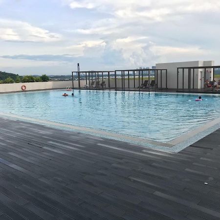 Js Homestay@Iskandar Puteri, Nusajaya Nusajaya  Ngoại thất bức ảnh